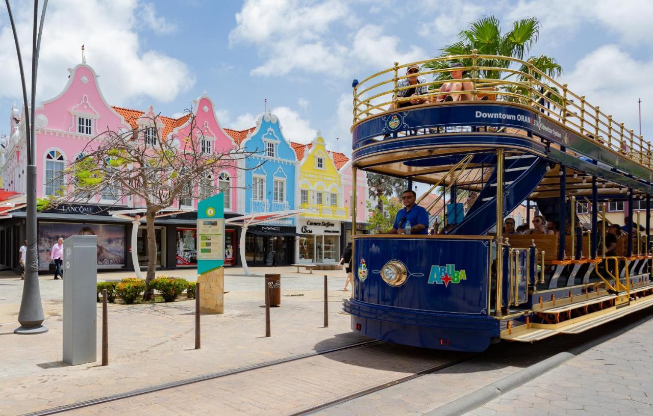 Oranjestad City Suites Exterior photo
